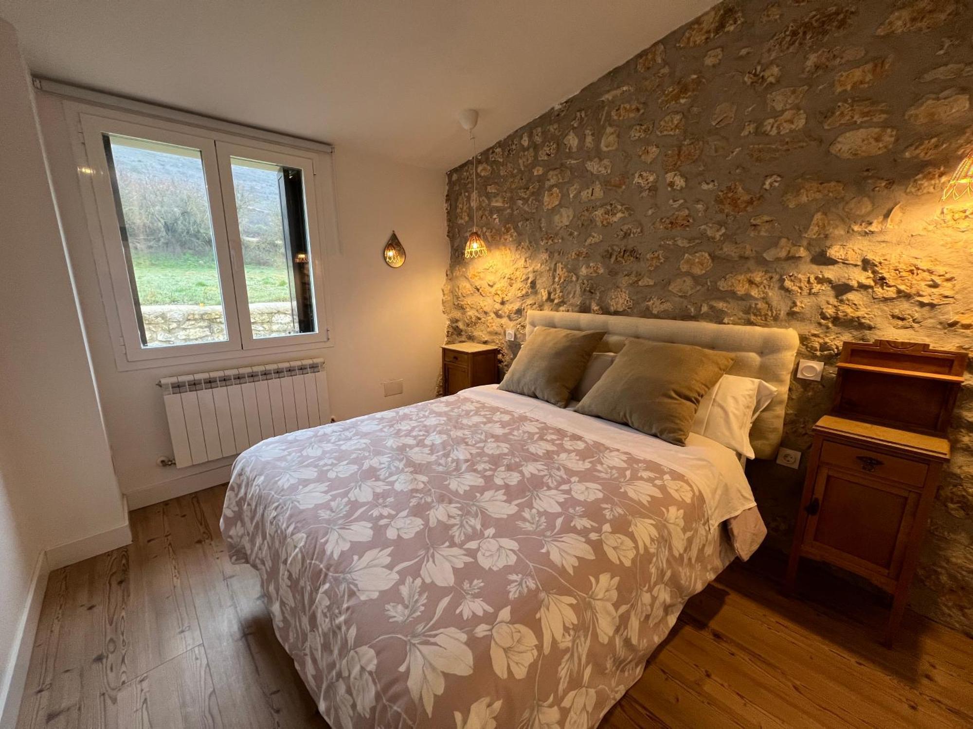 El Pecu Casa Rural Starfamiliar Bustillo Del Paramo Luaran gambar