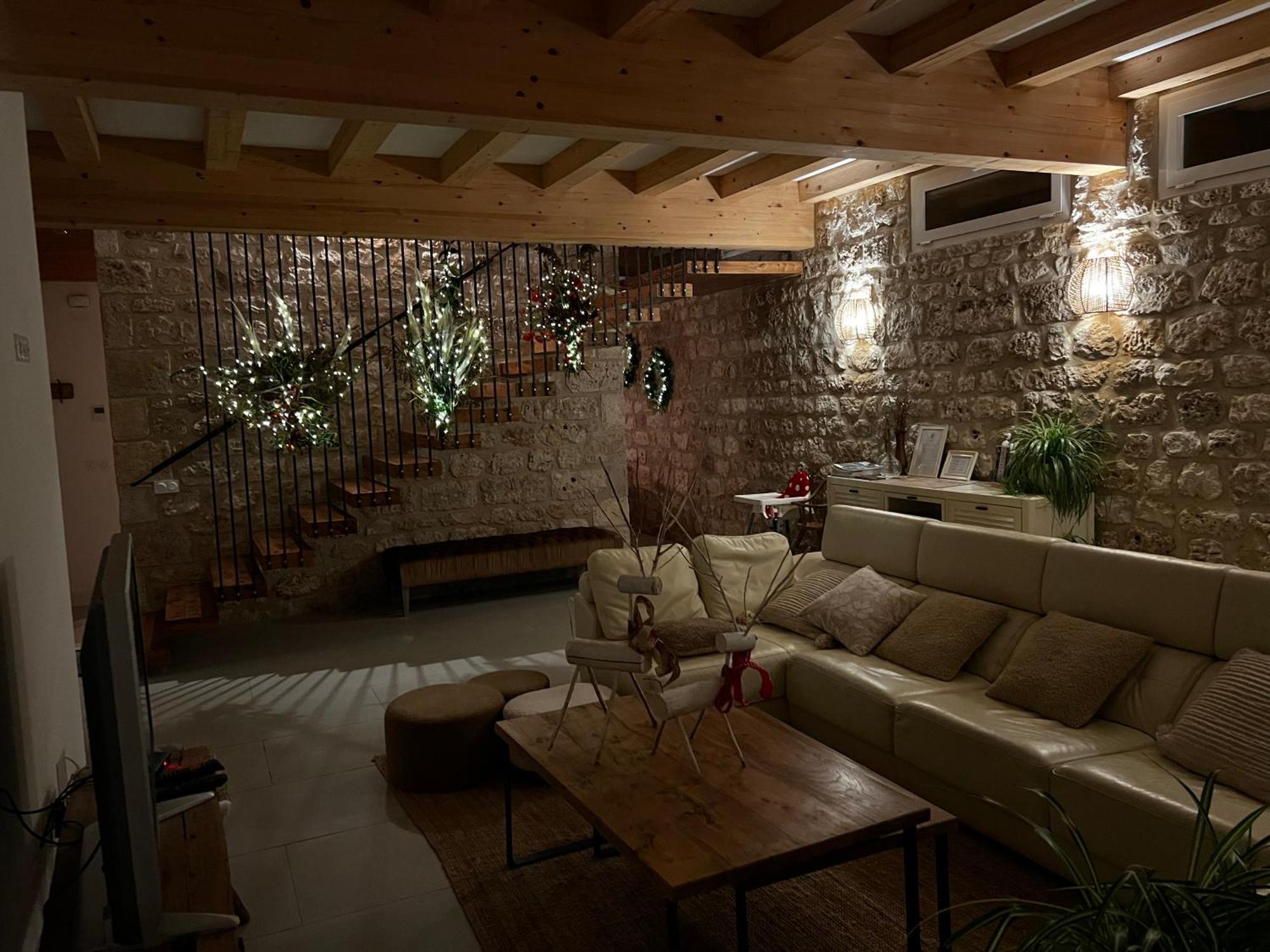 El Pecu Casa Rural Starfamiliar Bustillo Del Paramo Luaran gambar